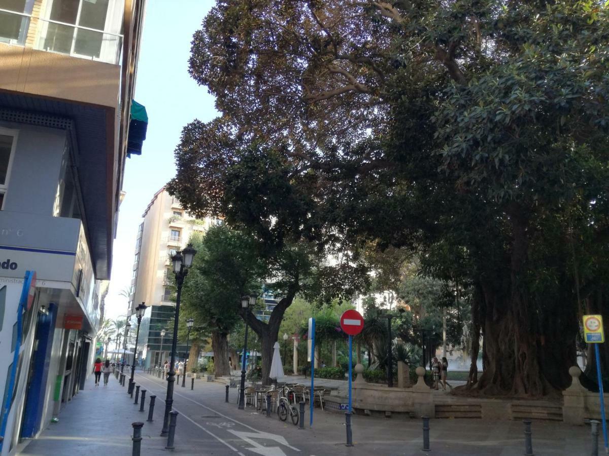 Calle Manero Molla, 16, 6-3 Alicante Exterior photo